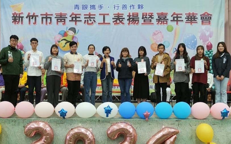 陽光青年實例 連續十年榮獲新竹市市長青年志工服務表揚